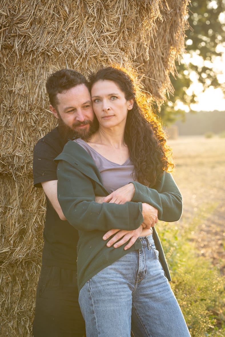 Hochzeitsfoto, Ein Moment der Ruhe und Liebe für ein Paar, in Berlin-Brandenburg